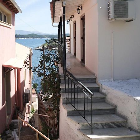 Gabriela's Seaside Home Kassiopi Exterior foto